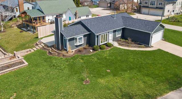 Photo of 8006 E Cherokee Rd, Syracuse, IN 46567