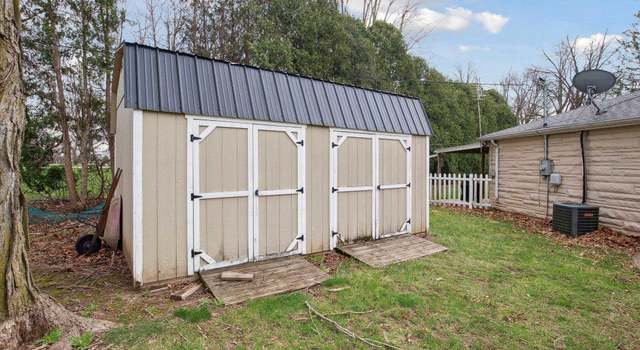 Photo of 2700 Martin Manor Dr, Goshen, IN 46526