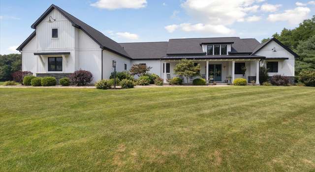Photo of 30356 Blackhawk Dr, Granger, IN 46530