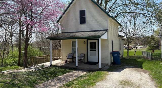 Photo of 312 S Sheets St, Oxford, IN 47971