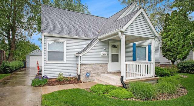 Photo of 1213 E Bronson St, South Bend, IN 46615