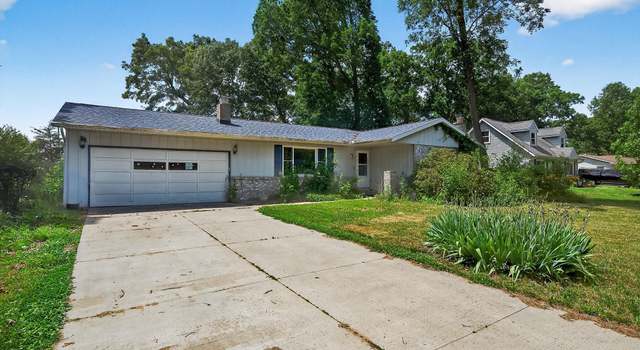 Photo of 50859 Oak Tree Ln, Bristol, IN 46507