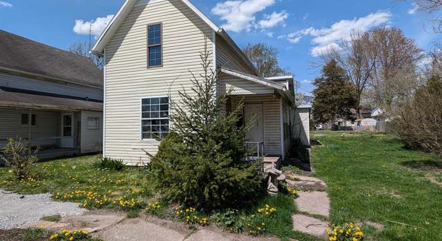 Photo of 315 W Oakridge Ave, Goshen, IN 46528
