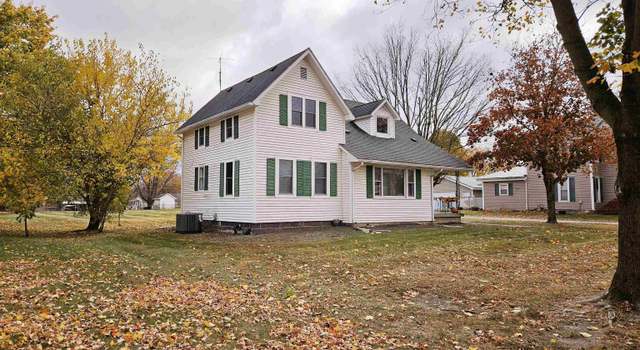 Photo of 322 N Line St, Churubusco, IN 46723