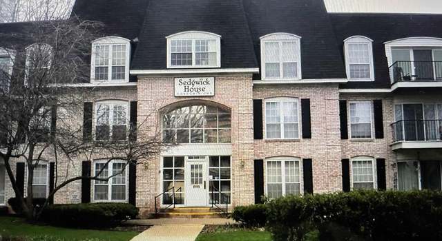 Photo of 820 W Lincolnway Way #302, Mishawaka, IN 46544