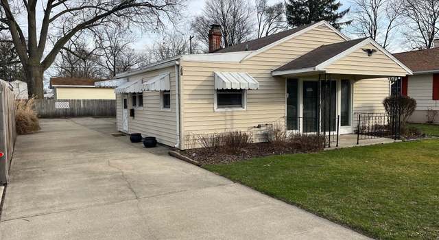 Photo of 204 Saint Lo Ave, Mishawaka, IN 46545