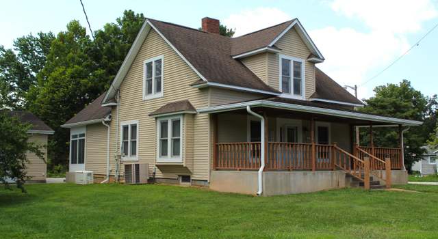 Photo of 704 S Broadway St, Bloomingdale, IN 47832
