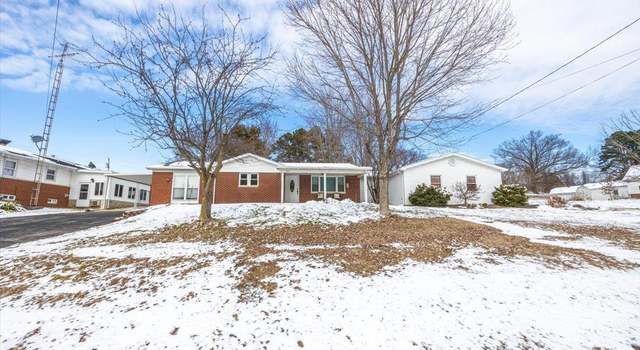 Photo of 5571 E Vine St, Dubois, IN 47527