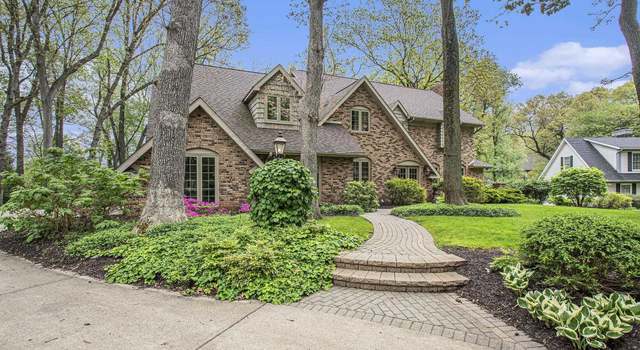 Photo of 51086 Woodcliff Ct, Granger, IN 46530
