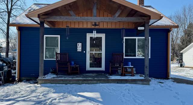 Photo of 106 E Vine St, Patoka, IN 47666