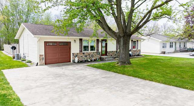 Photo of 309 West St, Churubusco, IN 46723