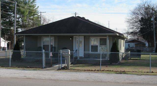 Photo of 1028 E Third St, Mount Vernon, IN 47620
