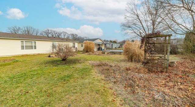 Photo of 30844 Glenhaven Dr, Granger, IN 46530