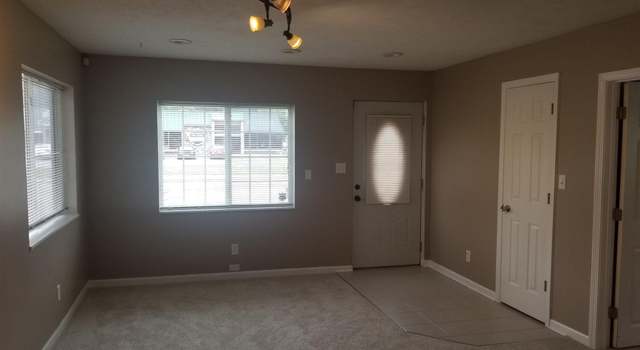 Photo of 606 S Ironwood Dr, Mishawaka, IN 46544