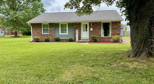 Photo of 609 E First St, Huntingburg, IN 47542
