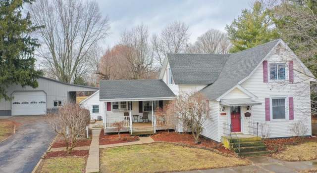 Photo of 211 S Willow St, Flora, IN 46929