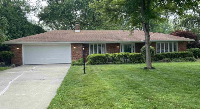 Photo of 213 N Bayberry Ln, Muncie, IN 47304
