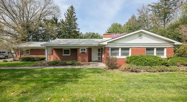 Photo of 607 College Ave, Goshen, IN 46526