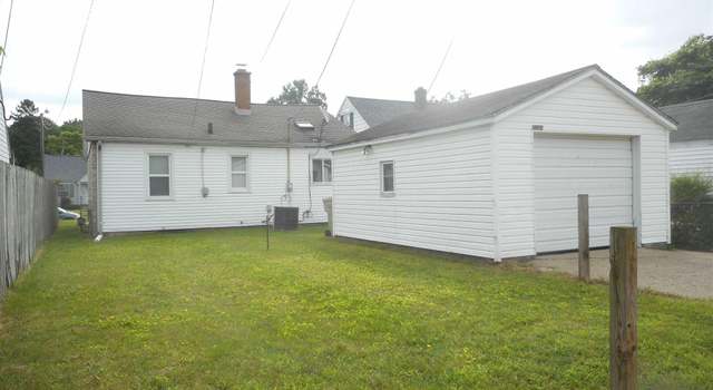Photo of 2149 N Parkview Pl, South Bend, IN 46616