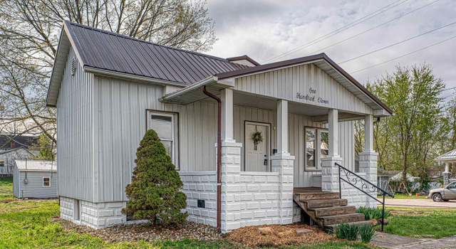 Photo of 111 N Jackson St, Oakland City, IN 47660