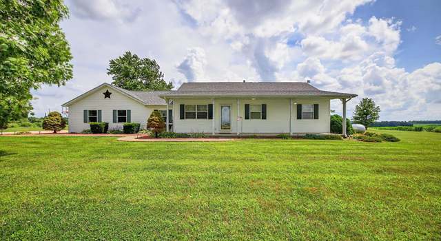 Photo of 2783 W 275 Rd S, Bloomfield, IN 47424