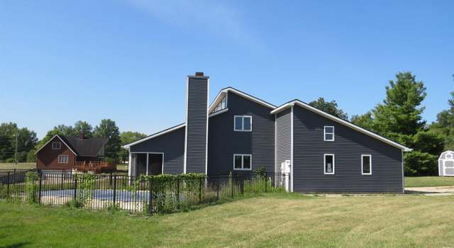Photo of 4 Lakeview Ct, Hartford City, IN 47348