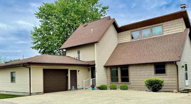 Photo of 408 E Greenwalt St, North Webster, IN 46555