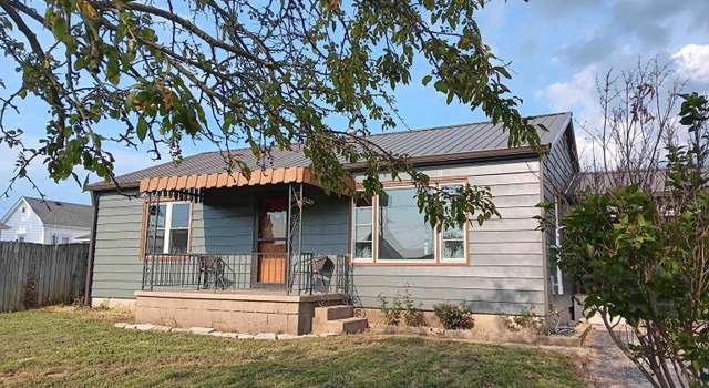 Photo of 1712 P St, Bedford, IN 47421