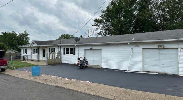 Photo of 710 N Seventh St, Boonville, IN 47601