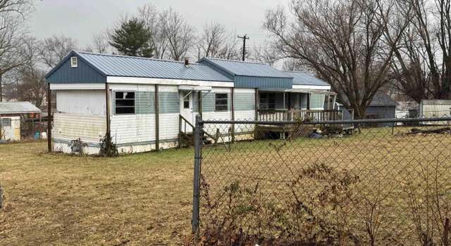 Photo of 426 N Lincoln St, Oakland City, IN 47660