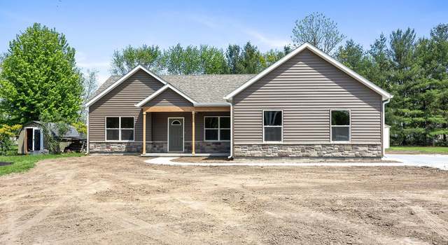 Photo of 205 N Main St, Mulberry, IN 46058