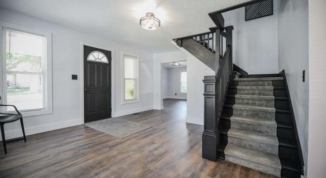 Photo of 402 N 9th St, Goshen, IN 46528