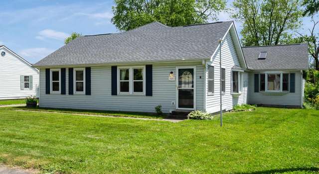 Photo of 217 Vasbinder Dr, Chesterfield, IN 46017