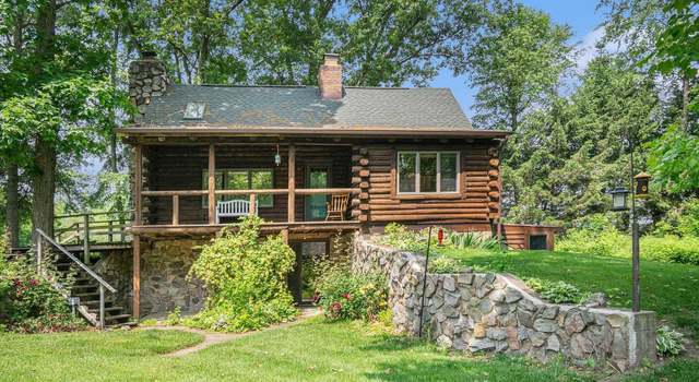 Photo of 9162 W Old Road 30, Etna Green, IN 46524