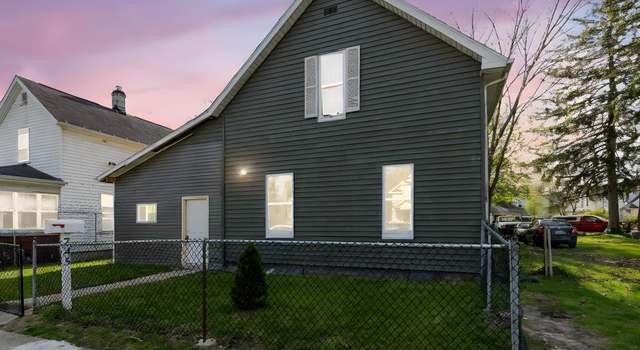 Photo of 745 Allen St, South Bend, IN 46616