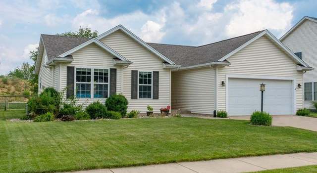 Photo of 1404 Kingsman Way, Osceola, IN 46561