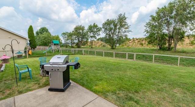 Photo of 1404 Kingsman Way, Osceola, IN 46561