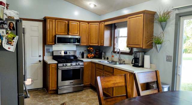 Photo of 67076 Southfield Cir, Goshen, IN 46526