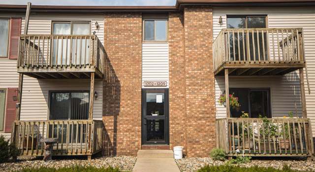Photo of 1206 E Clarinet Blvd, Elkhart, IN 46516