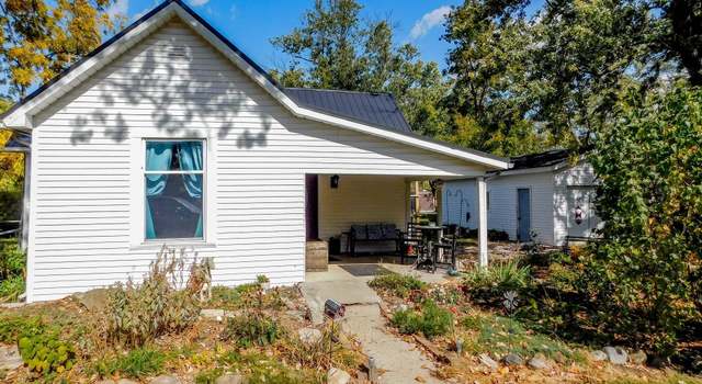 Photo of 95 E Washington St, Poneto, IN 46781