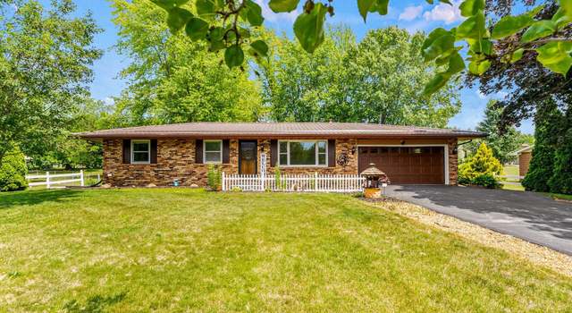 Photo of 2801 Sharon St, Winona Lake, IN 46590
