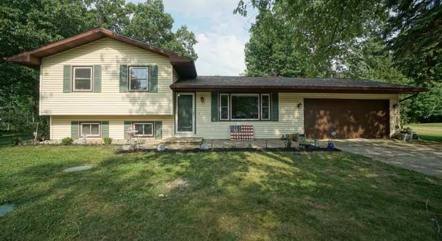 Photo of 1795 Hartzler St, Warsaw, IN 46580