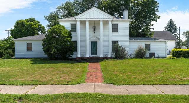 Photo of 615 N Arch St, Monon, IN 47959