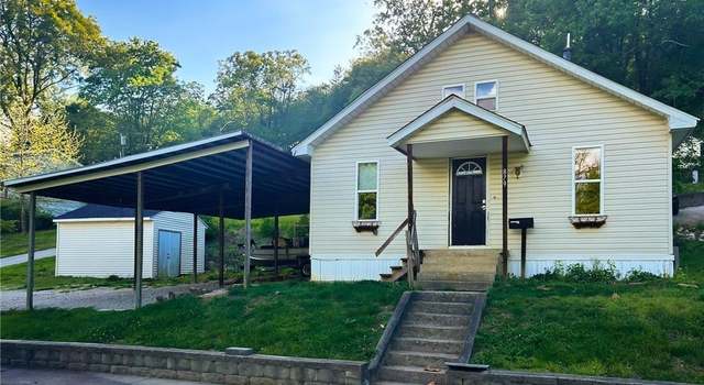 Photo of 879 S Washington St, French Lick, IN 47432