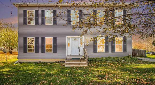 Photo of 308 Thayer St, La Paz, IN 46537