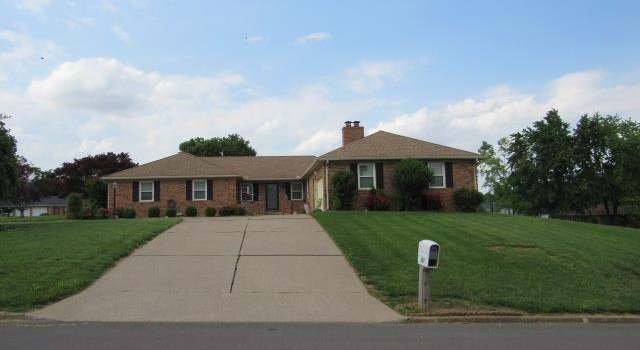 Photo of 2011 Tanglewood Dr, Mount Vernon, IN 47620