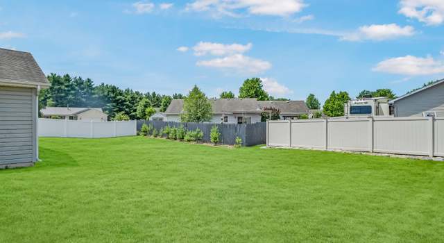 Photo of 207 Heide Ln, Milford, IN 46542