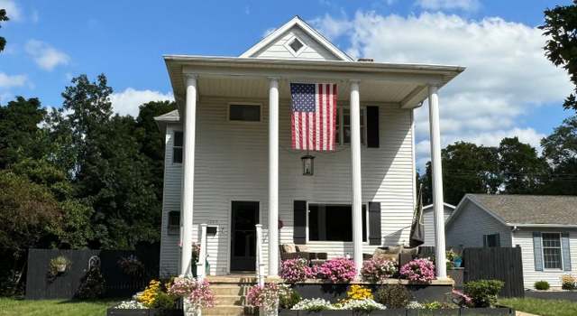 Photo of 1223 Main St, Rochester, IN 46975