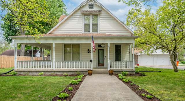 Photo of 521 S Riverside Dr, Winamac, IN 46996