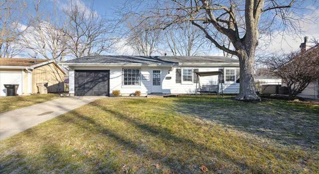 Photo of 1927 Broadford Dr, South Bend, IN 46614